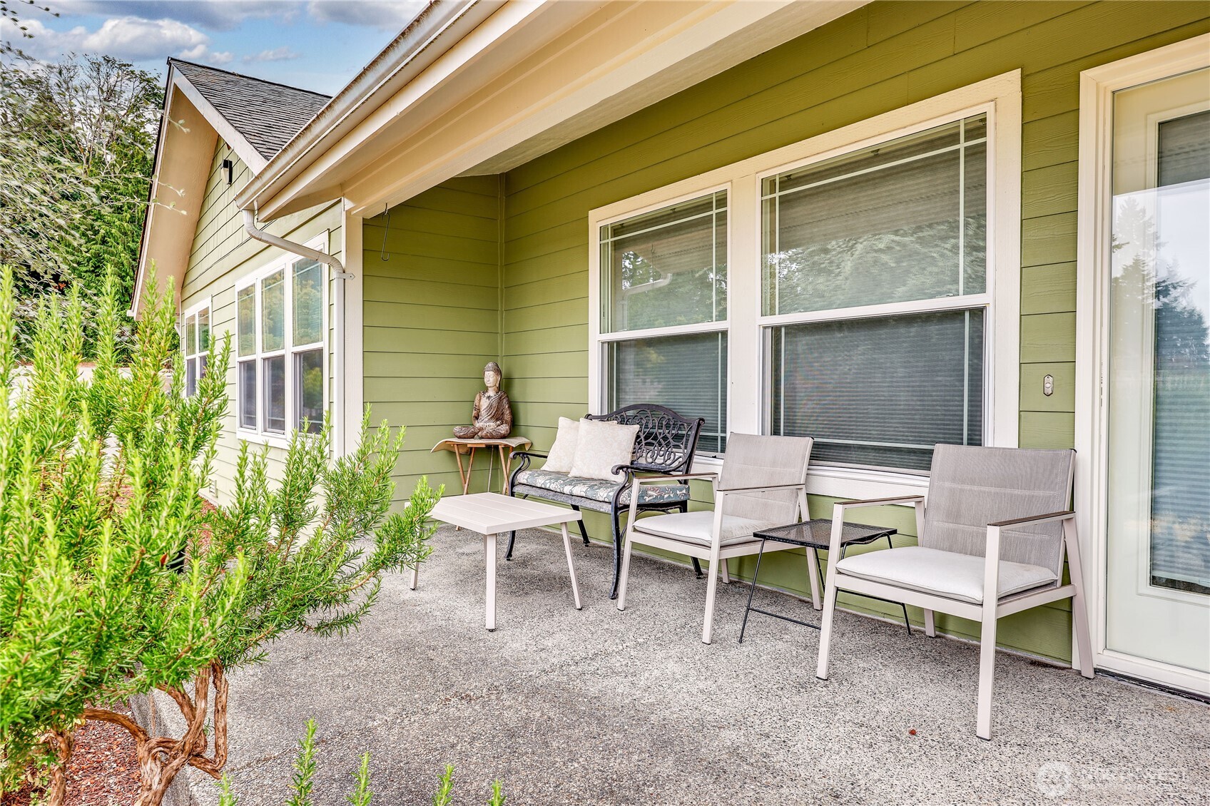 2560 NE William E Sutton Road , Bremerton, WA 98311