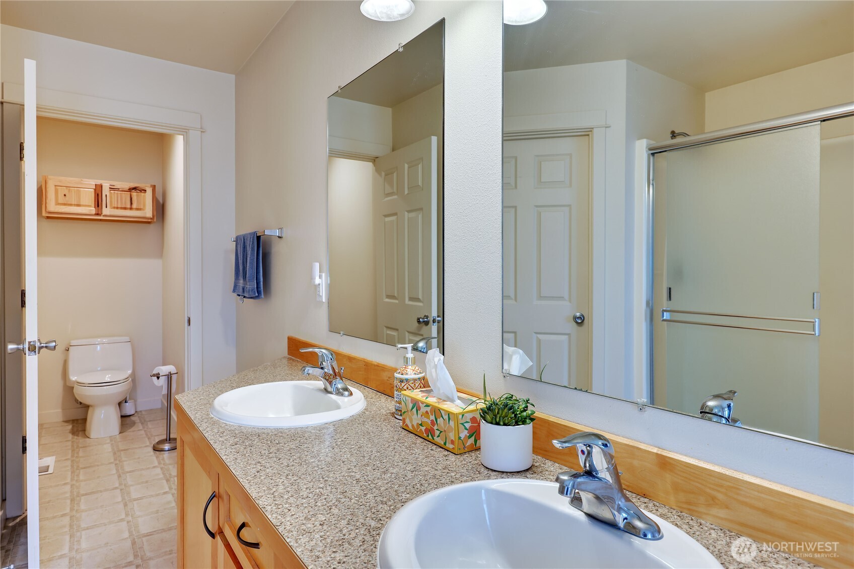 2560 NE William E Sutton Road , Bremerton, WA 98311