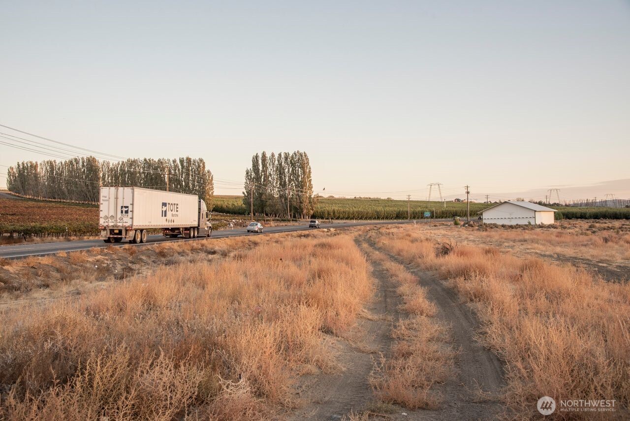 23564 Highway 243 S, Mattawa, WA 99349
