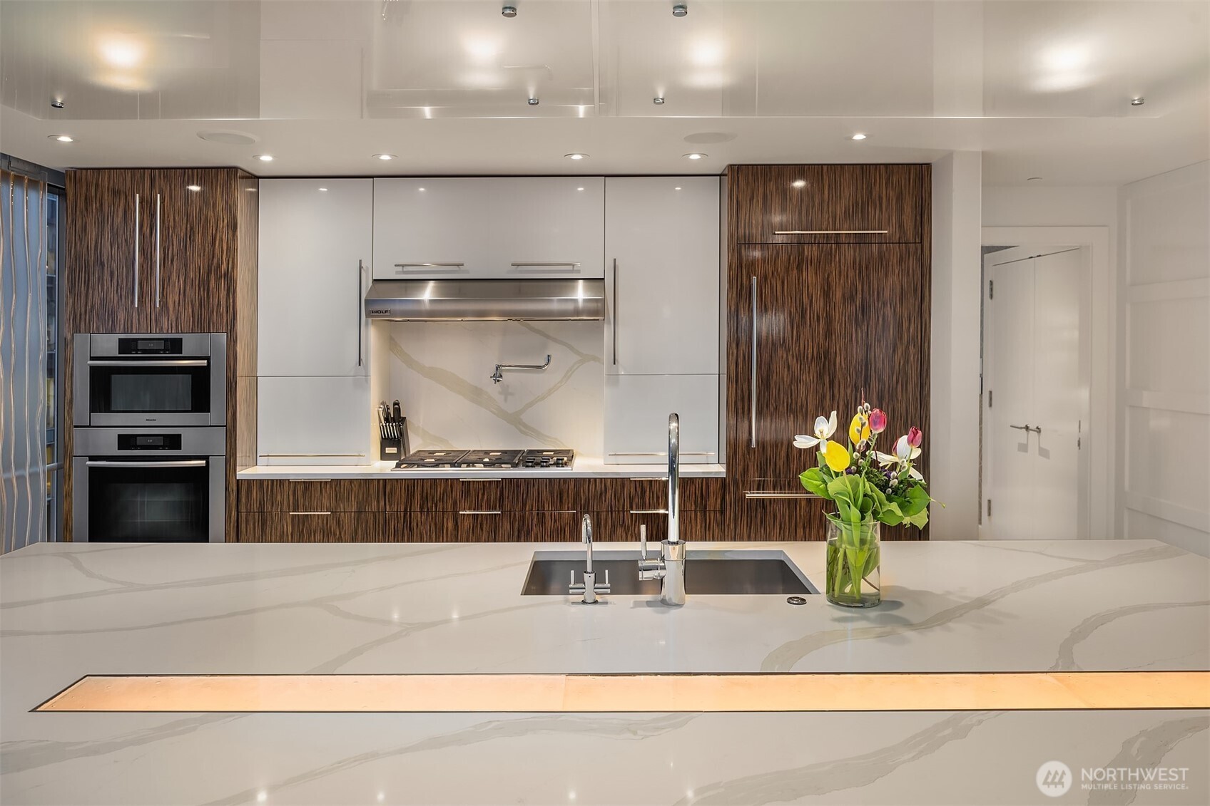99 Union Street #1704, Seattle, WA 98101