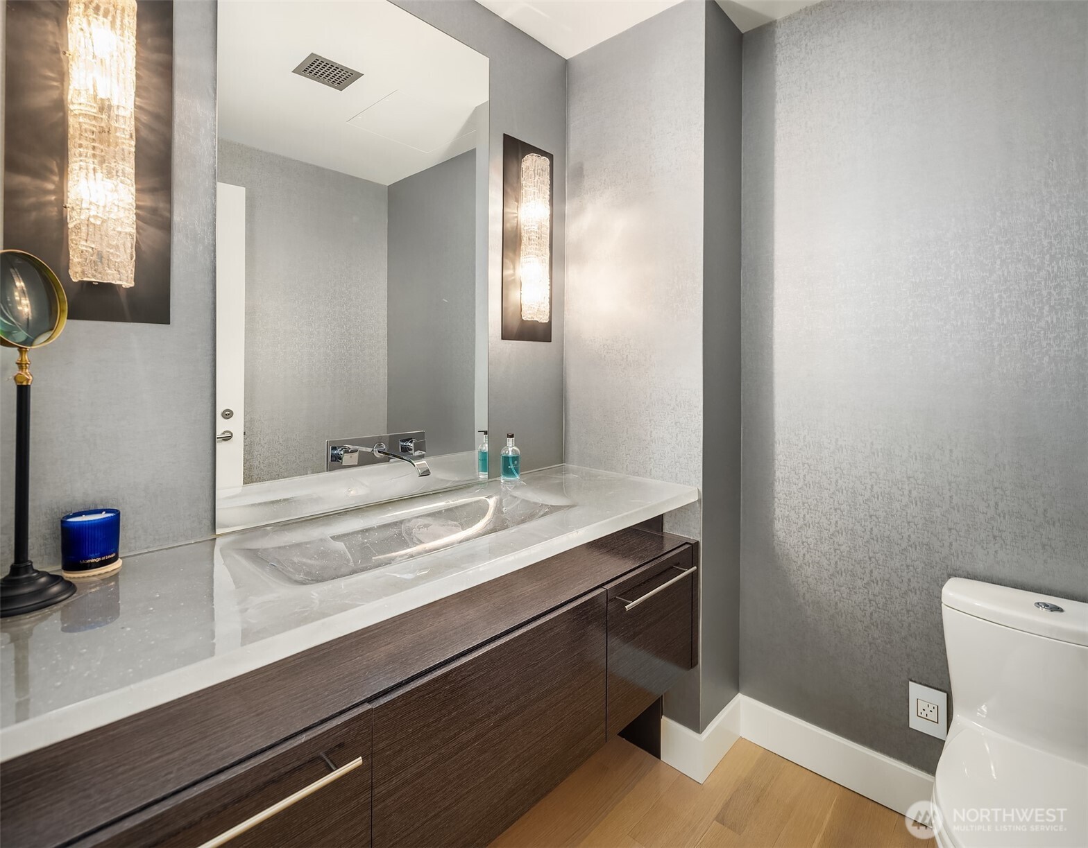 99 Union Street #1704, Seattle, WA 98101