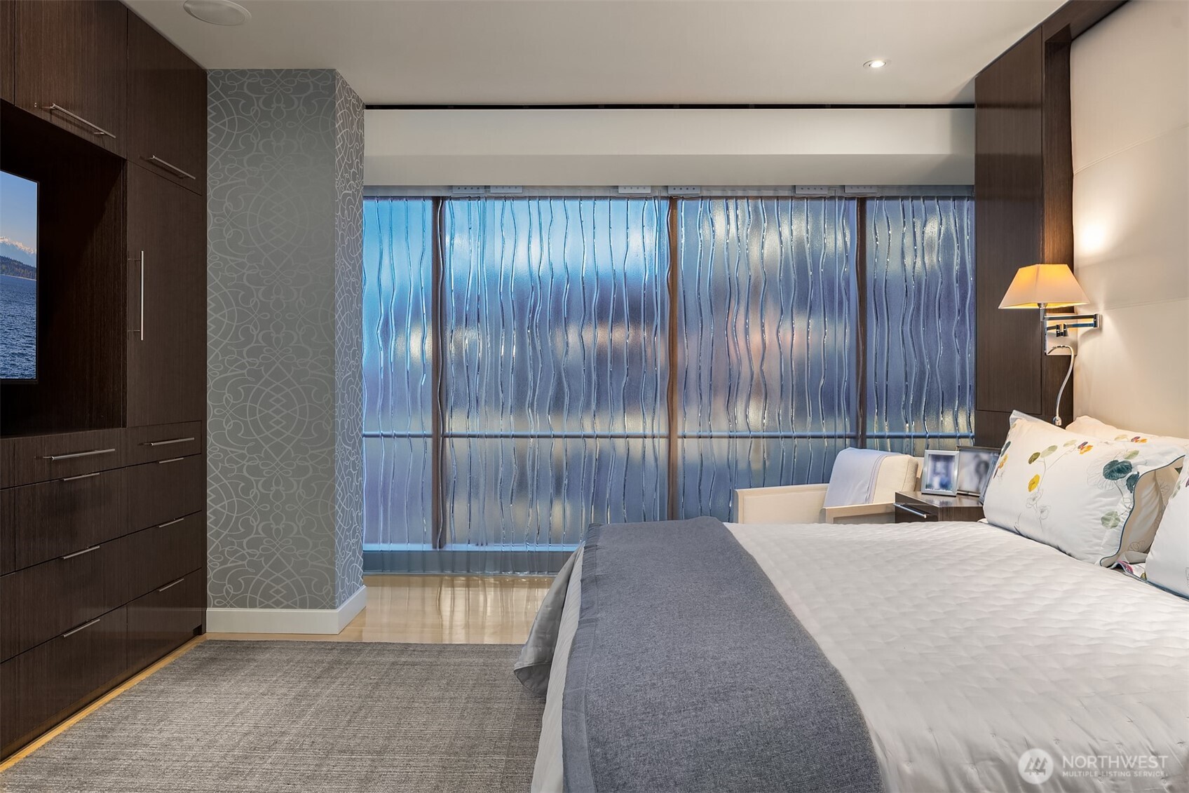 99 Union Street #1704, Seattle, WA 98101