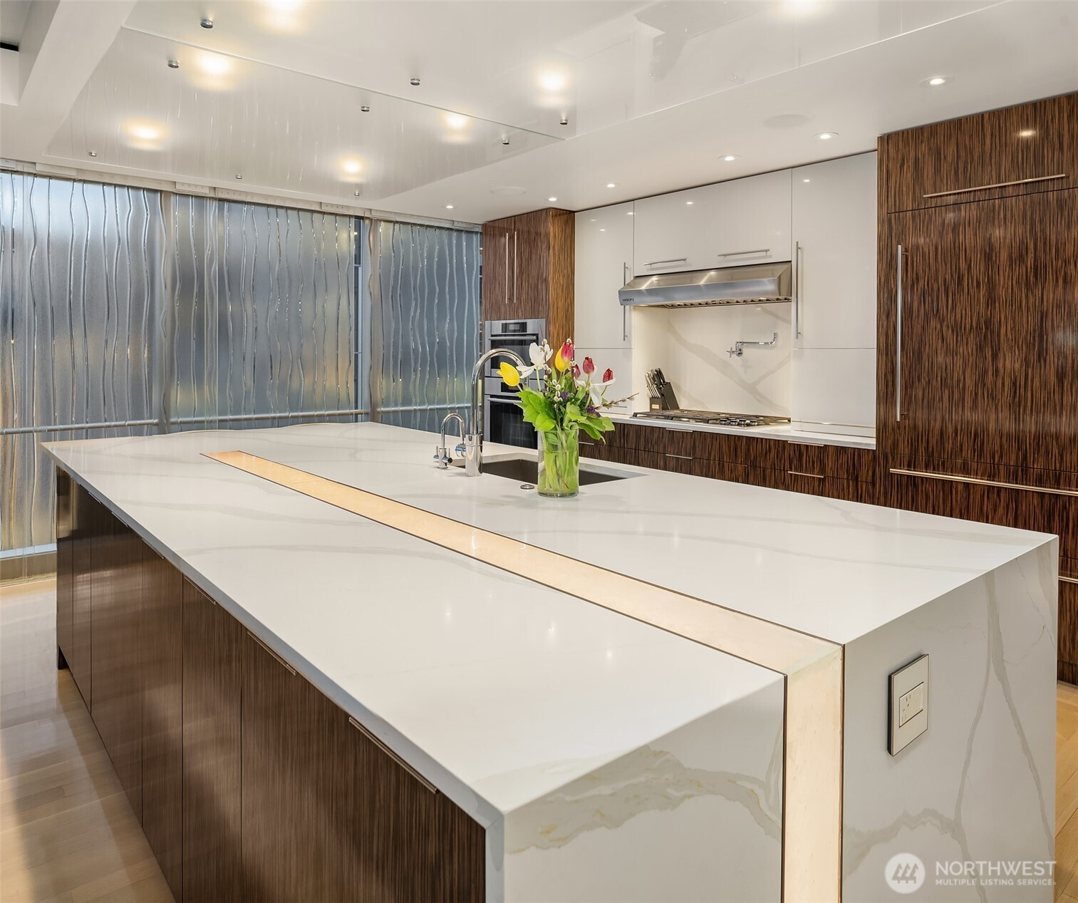 99 Union Street #1704, Seattle, WA 98101