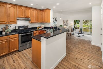 4330 W Lake Sammamish Parkway SE #G114, Issaquah, WA 98027 - Photo 10