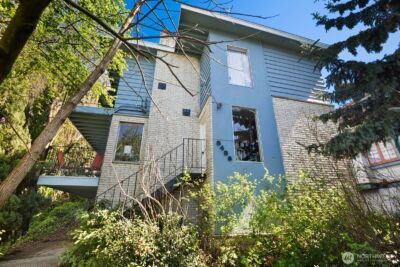3438 14th Avenue W, Seattle, WA 98119