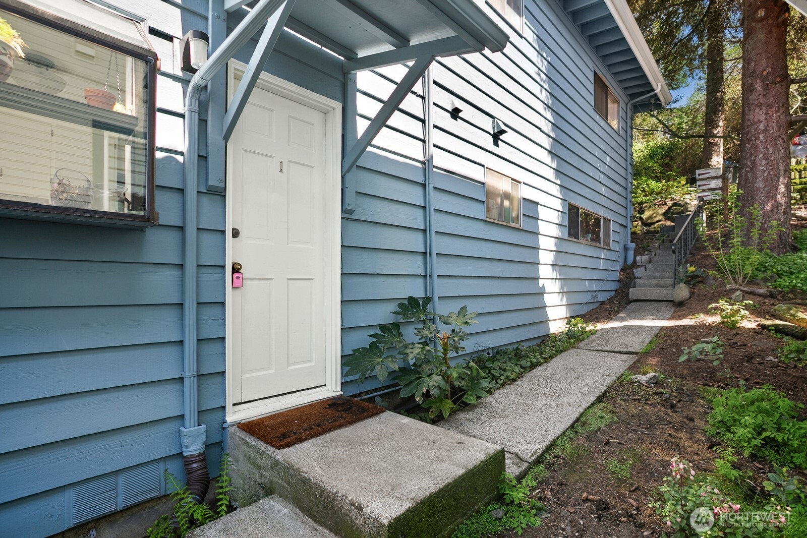 3438 14th Avenue W, Seattle, WA 98119