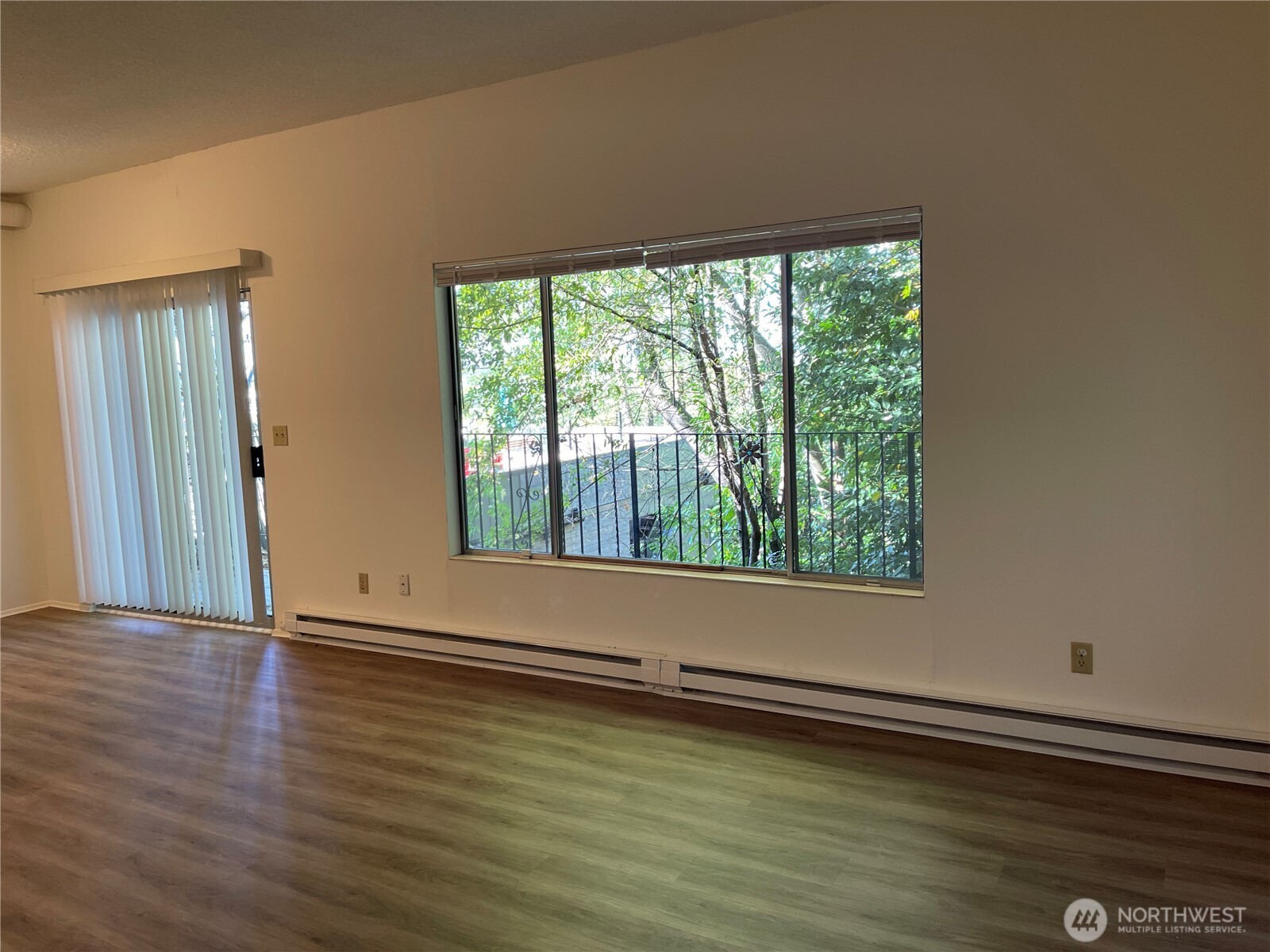 3438 14th Avenue W, Seattle, WA 98119