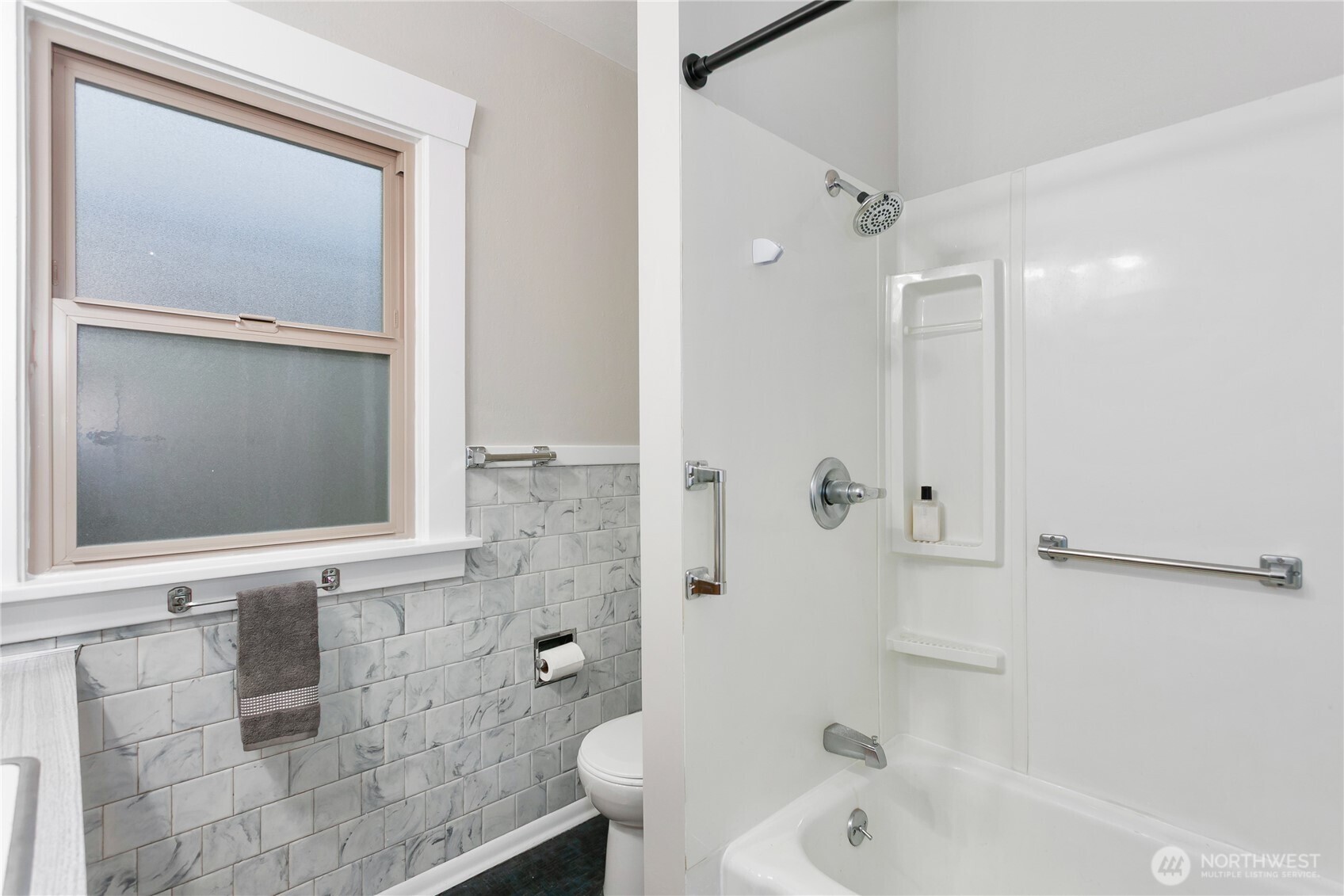 4822 S L Street , Tacoma, WA 98408
