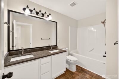 335 NE GRAHAM Avenue , Renton, WA 98059 - Photo 16