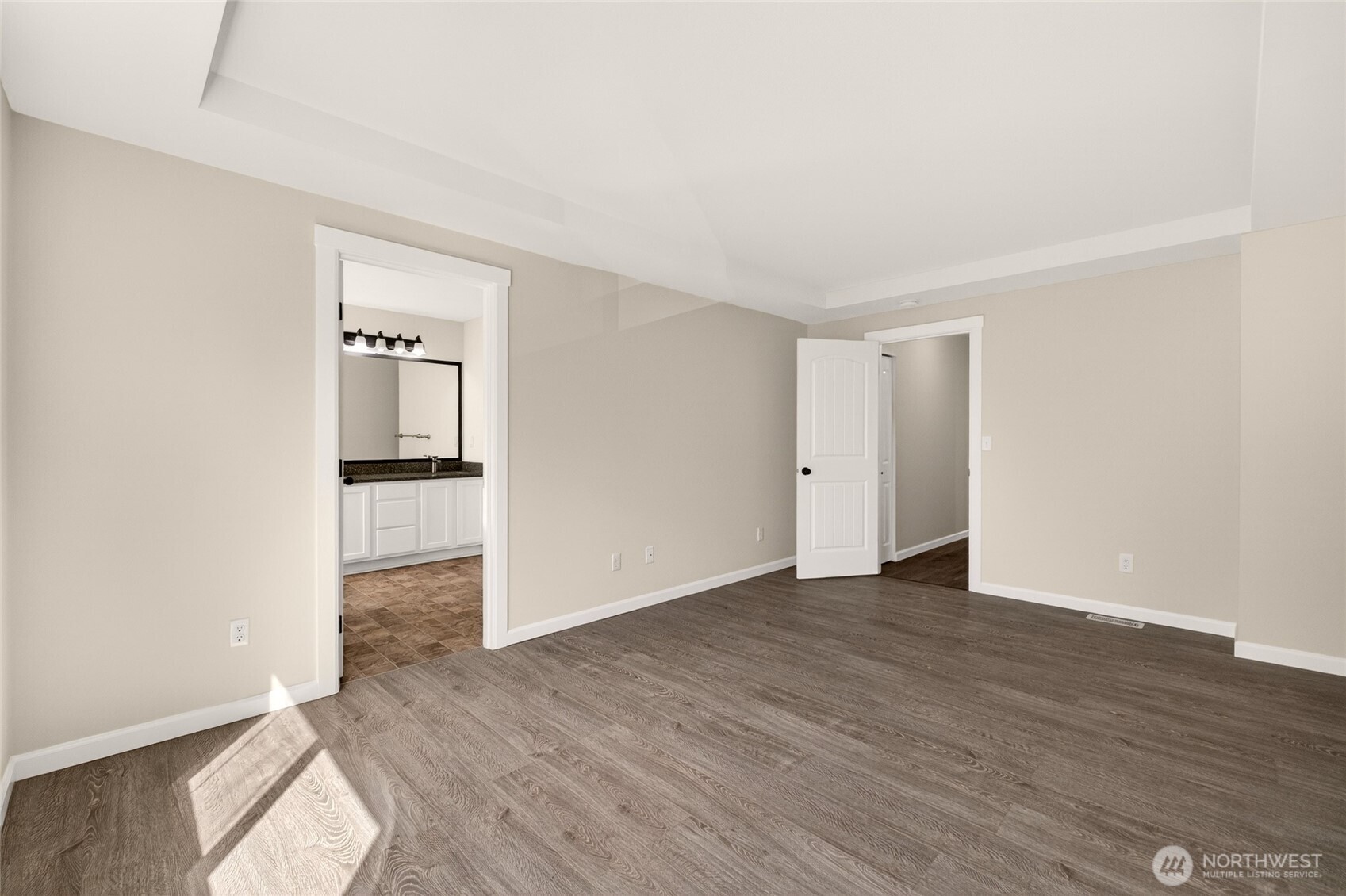 335 NE GRAHAM Avenue , Renton, WA 98059