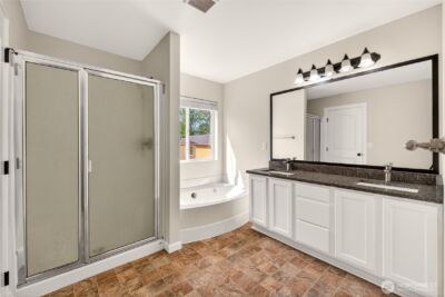 335 NE GRAHAM Avenue , Renton, WA 98059 - Photo 14