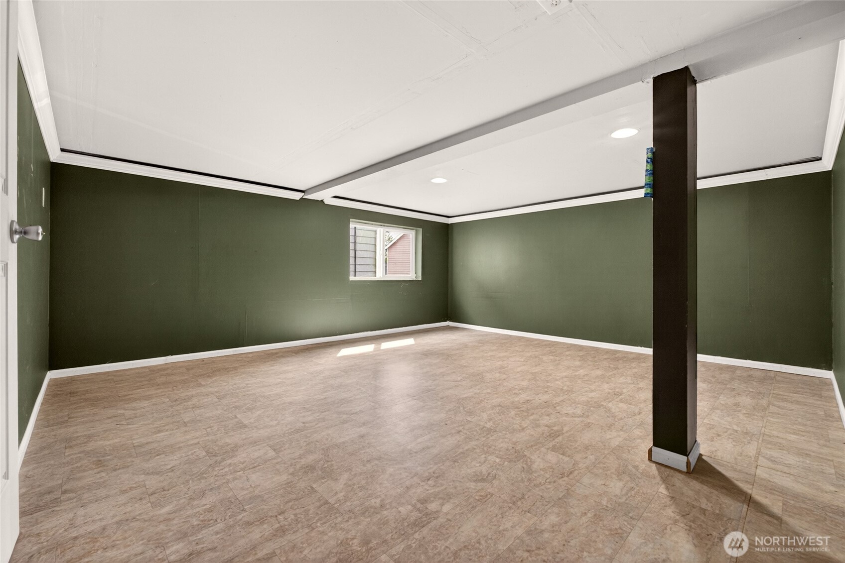 335 NE GRAHAM Avenue , Renton, WA 98059
