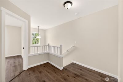 335 NE GRAHAM Avenue , Renton, WA 98059 - Photo 12
