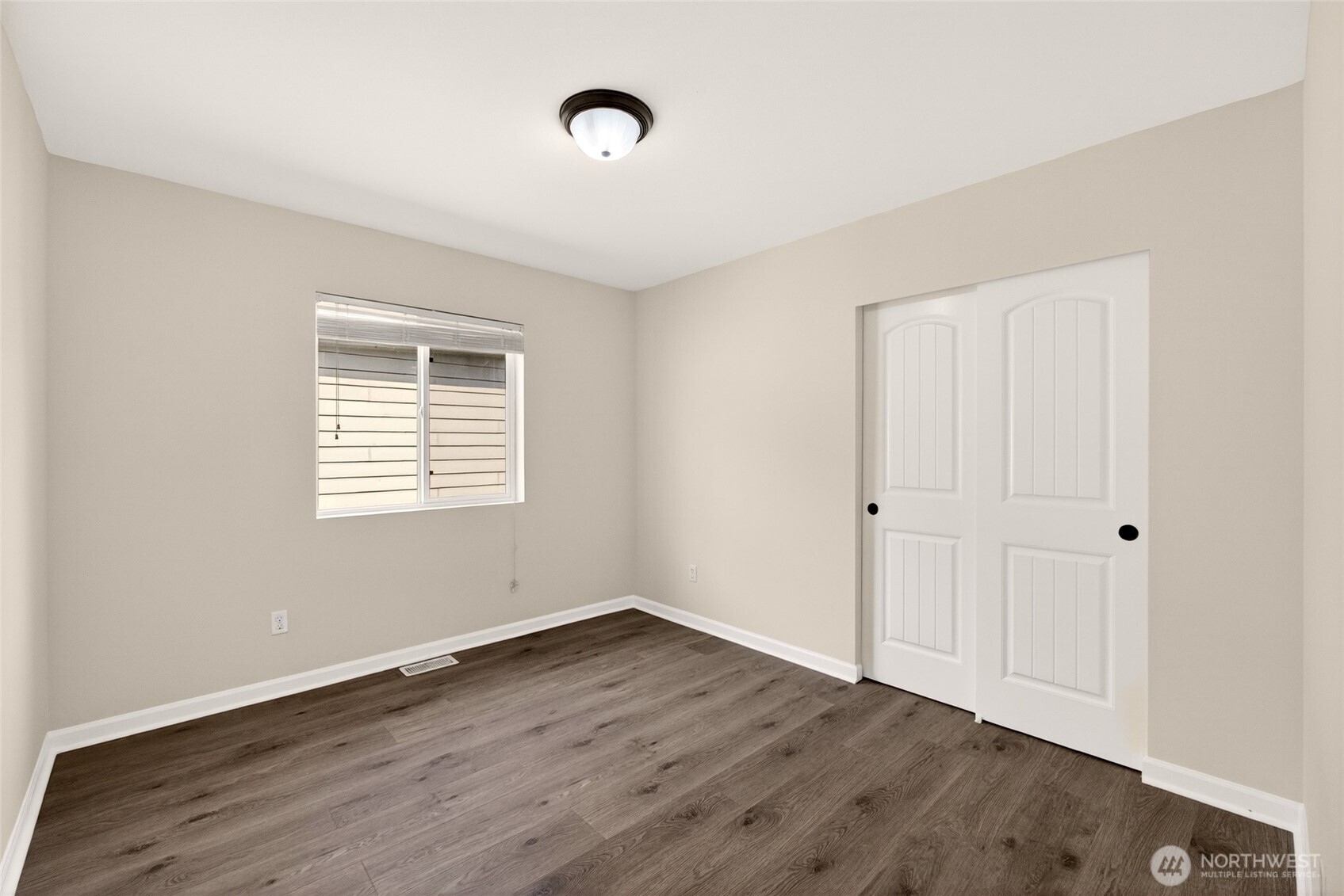 335 NE GRAHAM Avenue , Renton, WA 98059