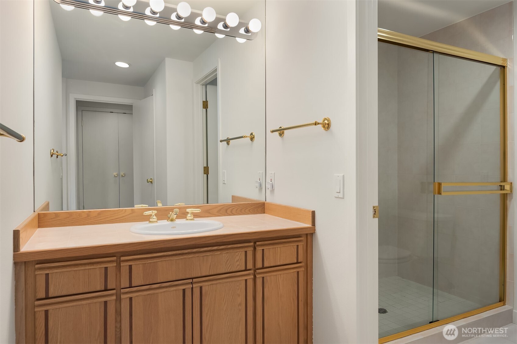 5824 168th Place SE, Bellevue, WA 98006