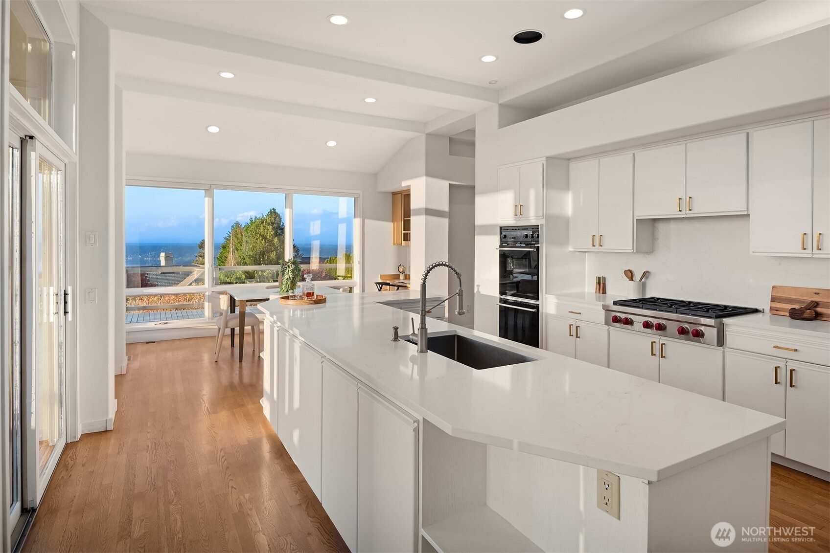 5824 168th Place SE, Bellevue, WA 98006