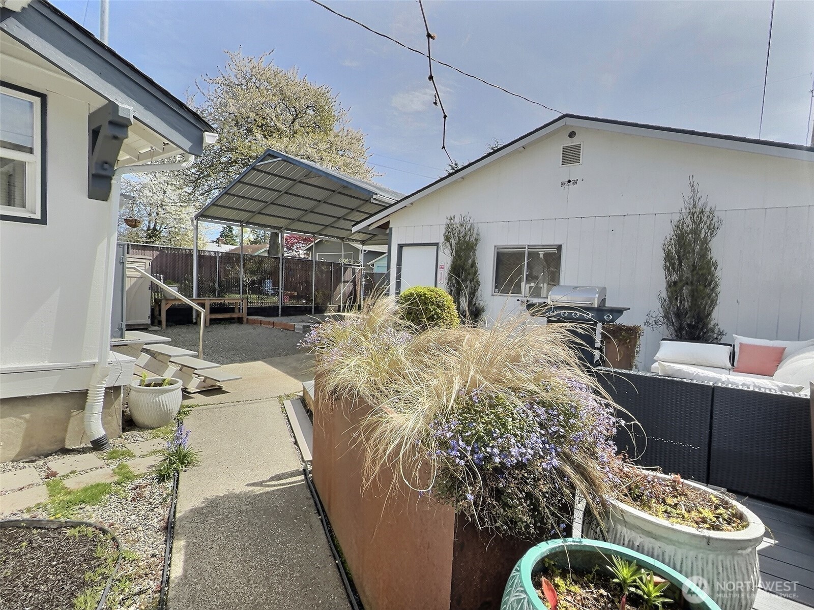 514 S 48 Street , Tacoma, WA 98408