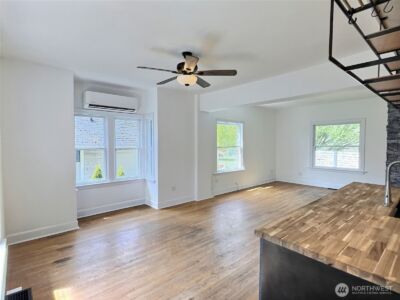 514 S 48 Street , Tacoma, WA 98408 - Photo 8