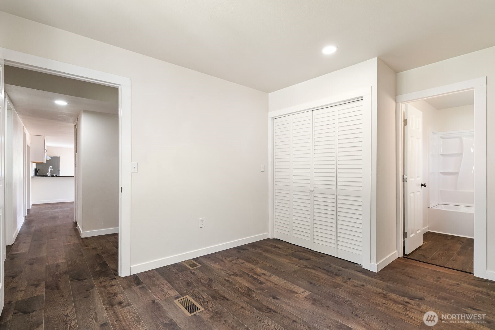 2392 Douglas Road #19, Ferndale, WA 98248