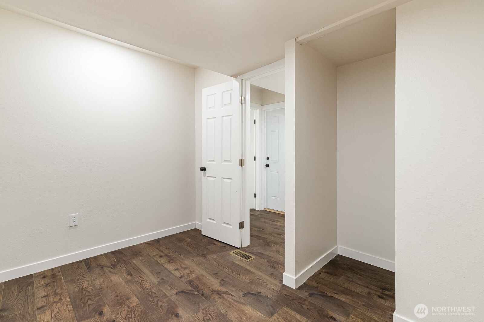 2392 Douglas Road #19, Ferndale, WA 98248