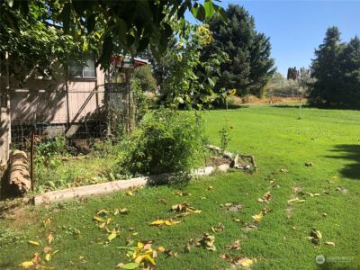 2358 A,B,C Elmway , Okanogan, WA 98840 - Photo 17