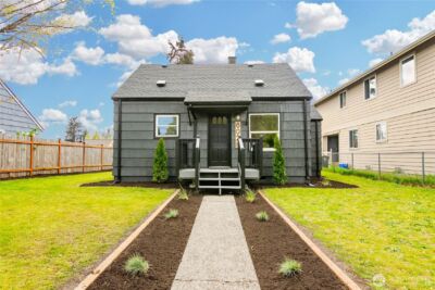 6028 S Fife Street , Tacoma, WA 98409