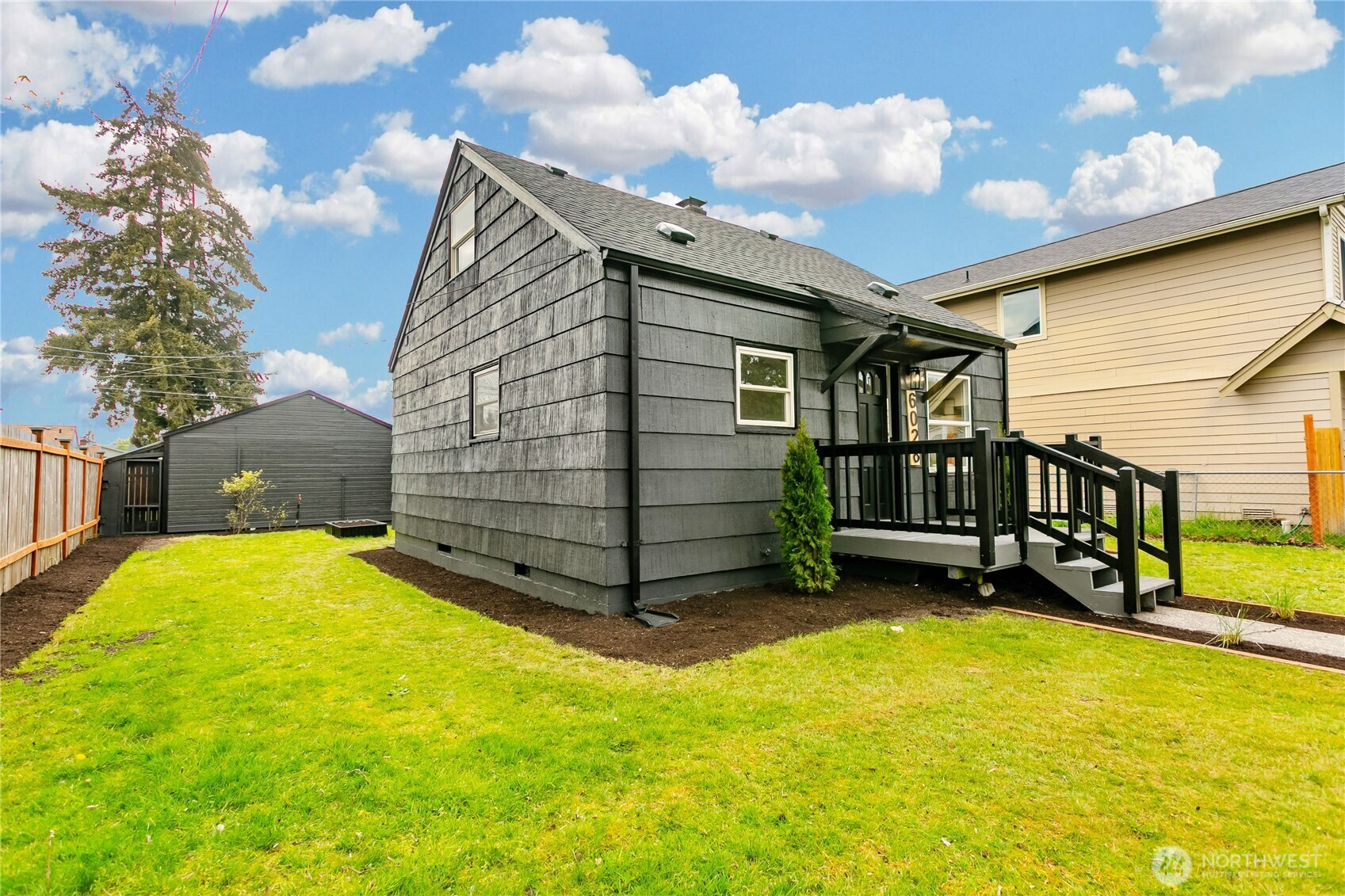 6028 S Fife Street , Tacoma, WA 98409