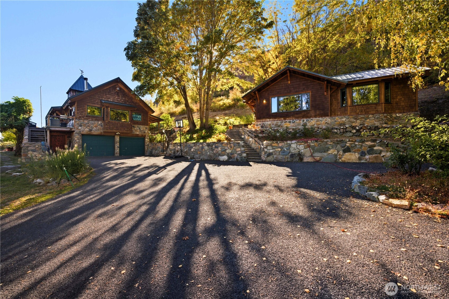 16495 S Lakeshore Road , Chelan, WA 98816