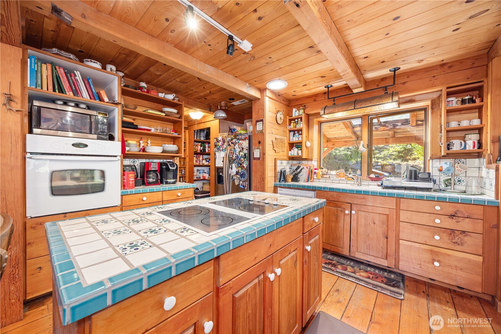 16495 S Lakeshore Road , Chelan, WA 98816