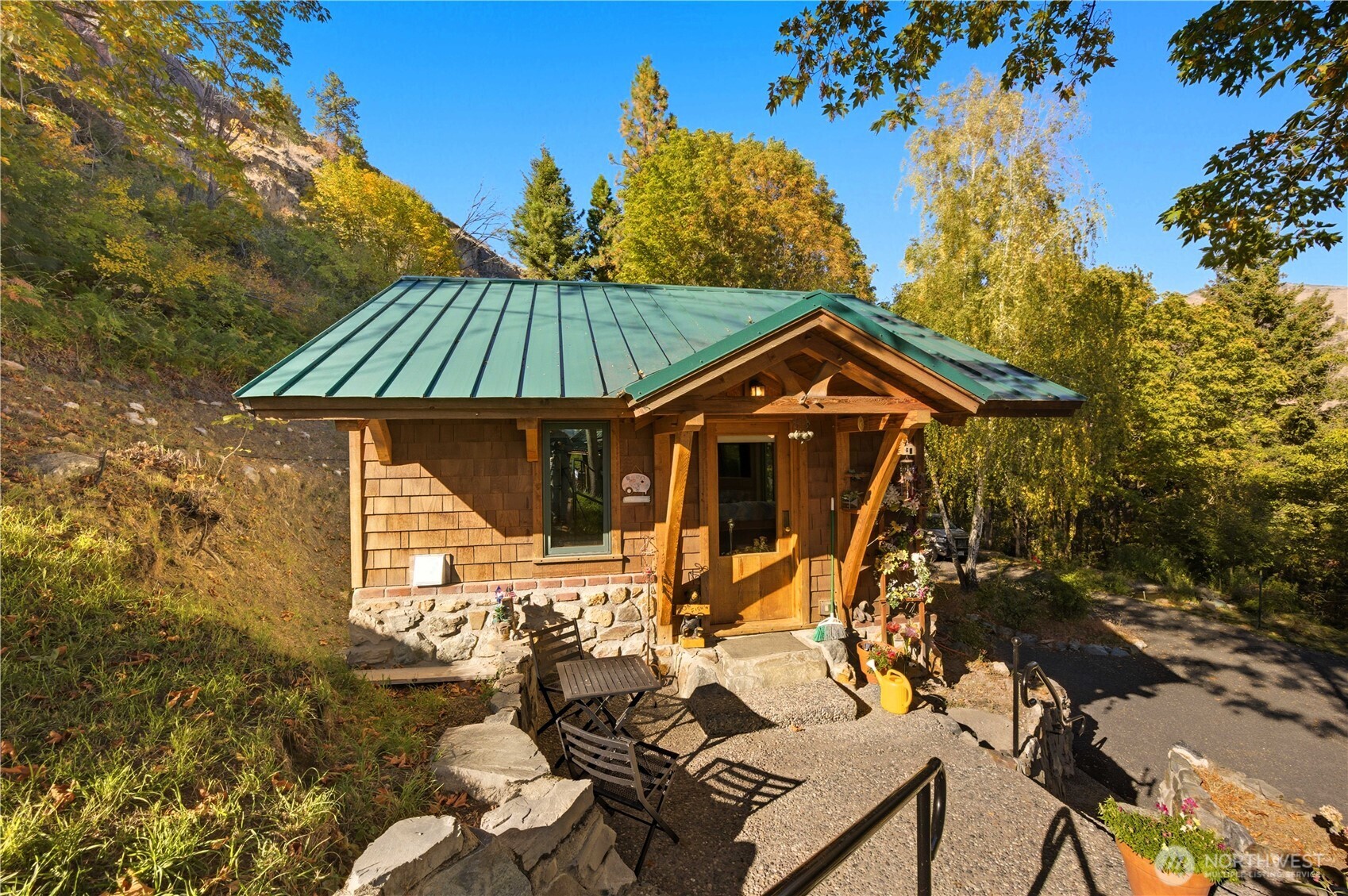 16495 S Lakeshore Road , Chelan, WA 98816