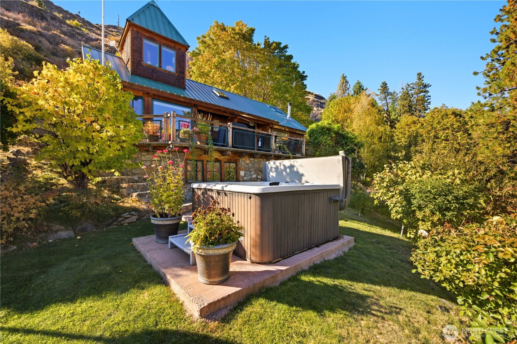16495 S Lakeshore Road , Chelan, WA 98816