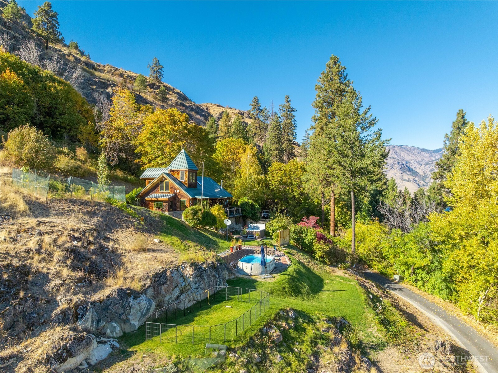16495 S Lakeshore Road , Chelan, WA 98816