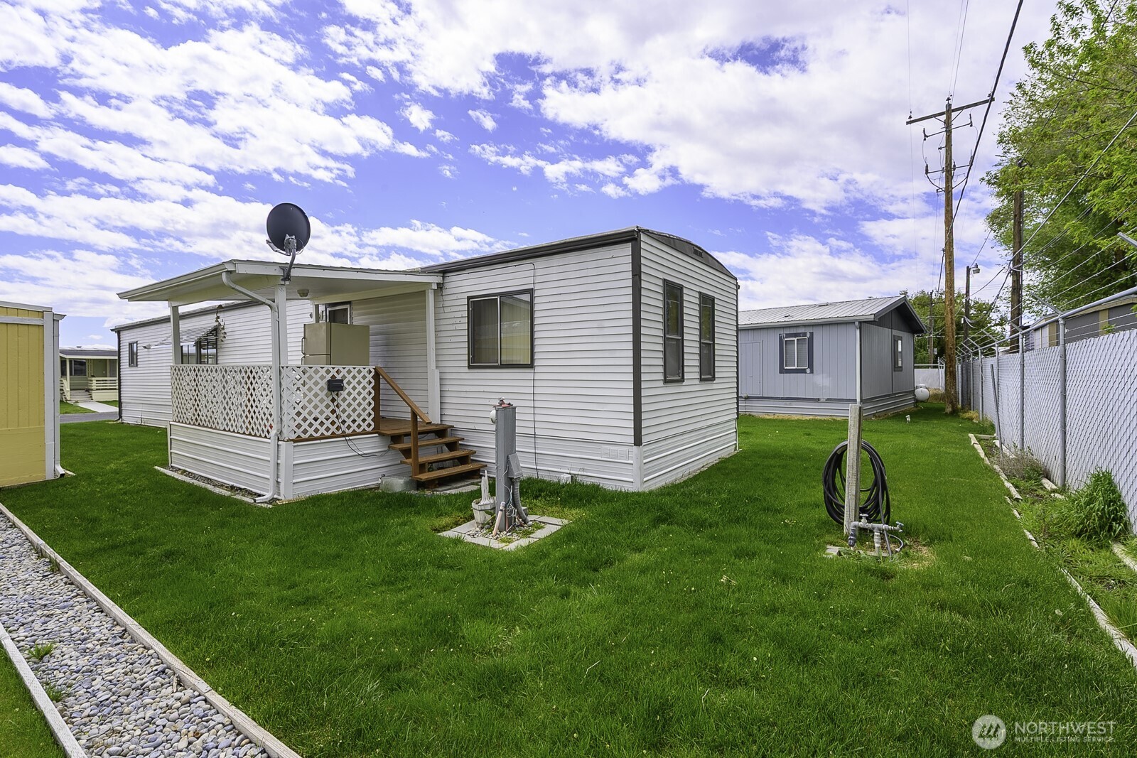 2240 W Broadway #137, Moses Lake, WA 98837