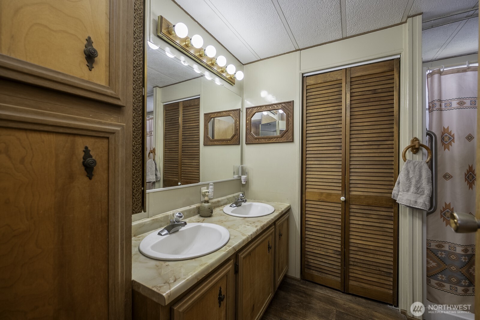 2240 W Broadway #137, Moses Lake, WA 98837