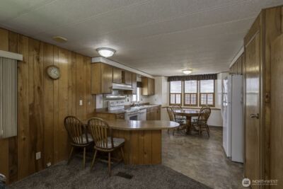 2240 W Broadway #137, Moses Lake, WA 98837 - Photo 10
