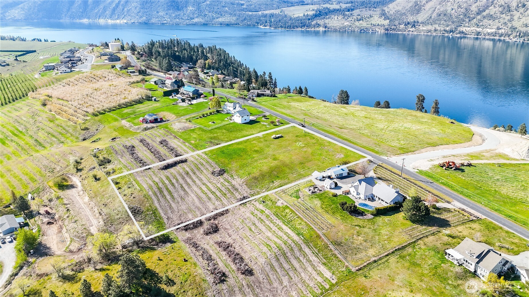 1250 Summit Boulevard , Manson, WA 98831