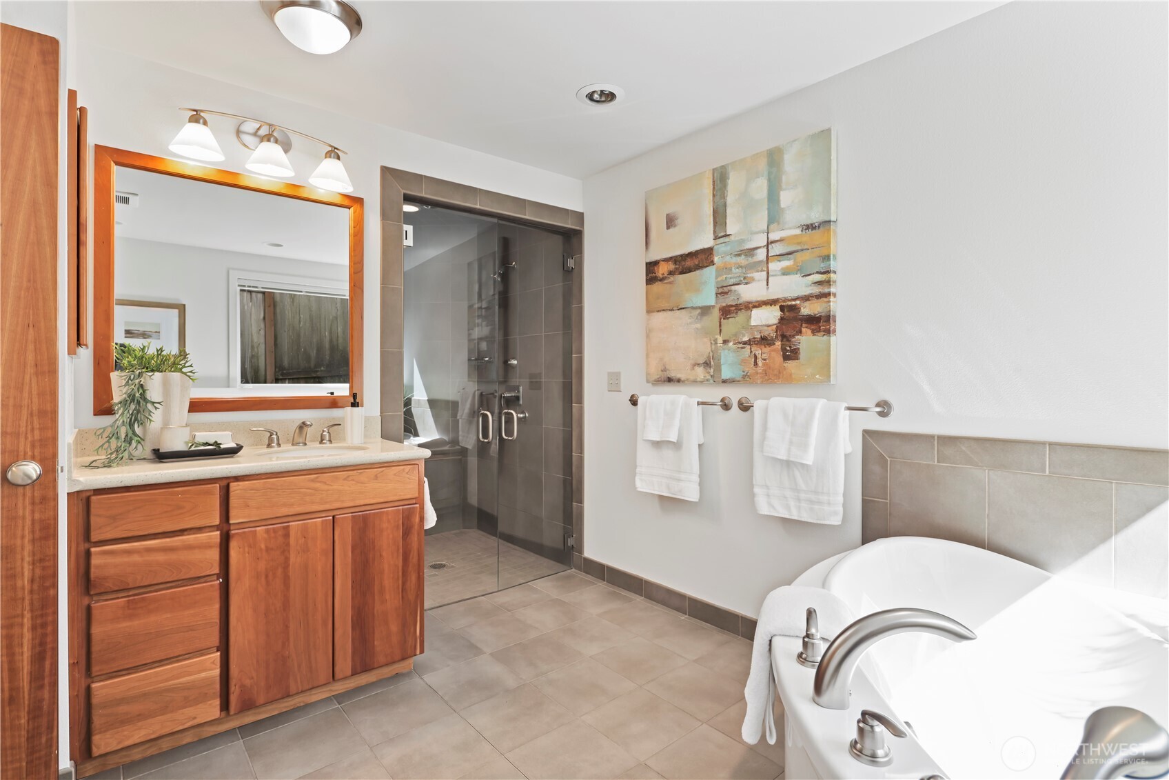 4640 Somerset Place SE, Bellevue, WA 98006