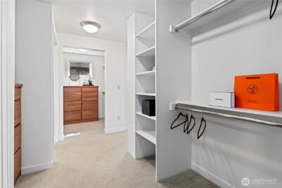 4640 Somerset Place SE, Bellevue, WA 98006 - Photo 23