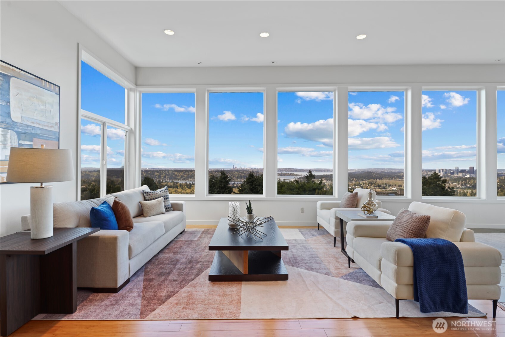 4640 Somerset Place SE, Bellevue, WA 98006