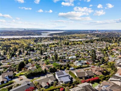 4640 Somerset Place SE, Bellevue, WA 98006 - Photo 36