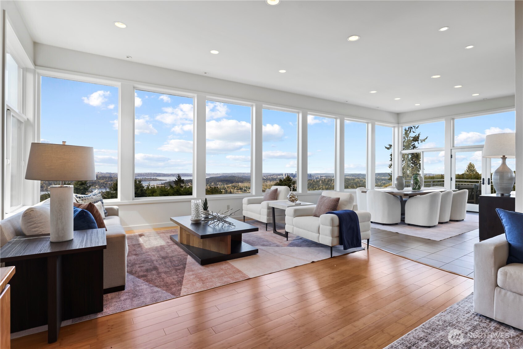 4640 Somerset Place SE, Bellevue, WA 98006