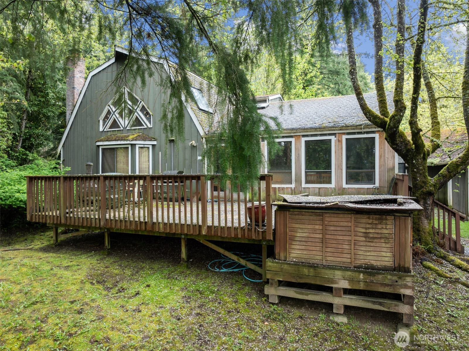 611 208th Avenue SE, Sammamish, WA 98074