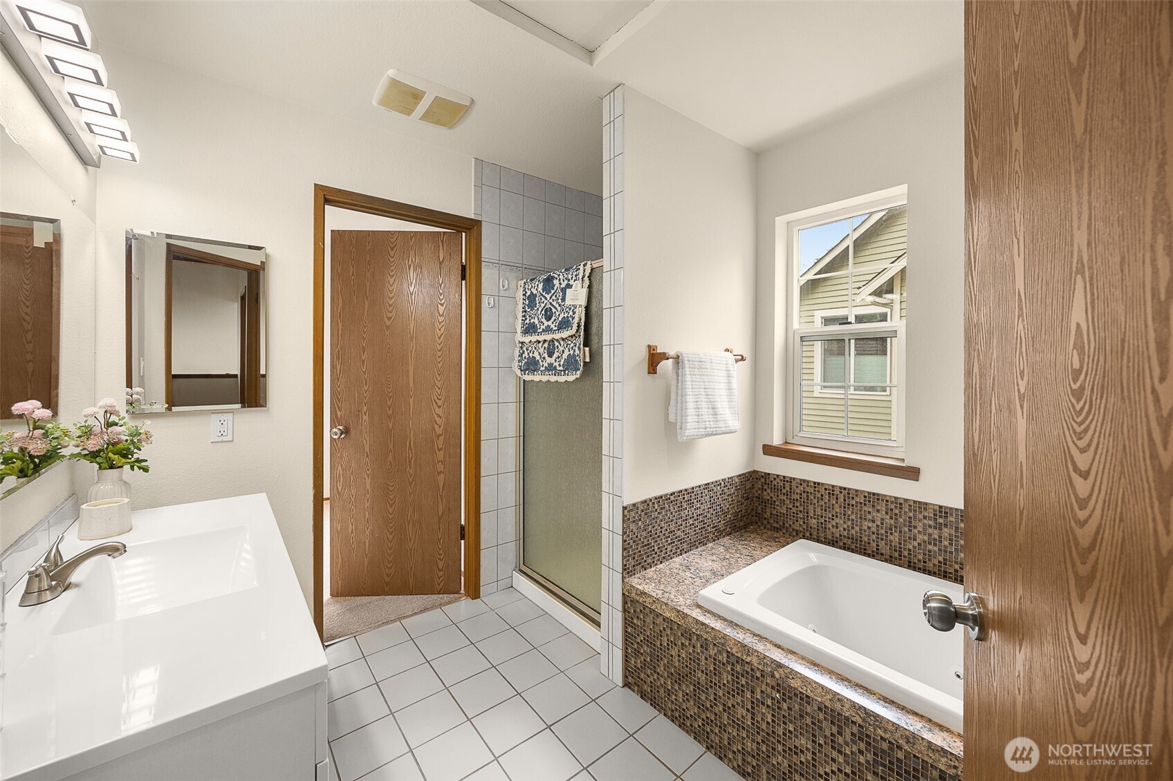 433 S Lewis Street #A & B, Monroe, WA 98272-2357