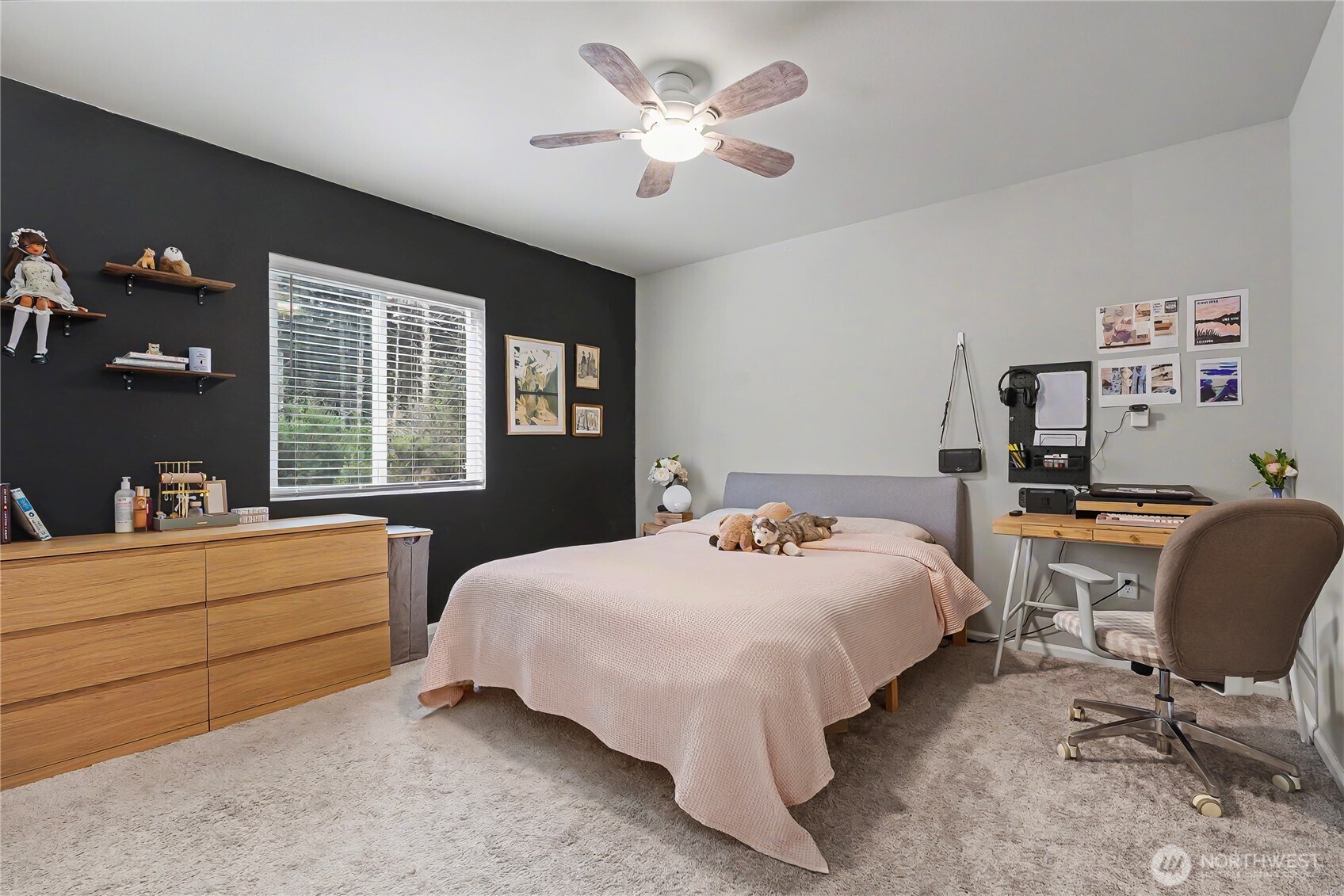 1230 Baker Heights Loop , Bremerton, WA 98312