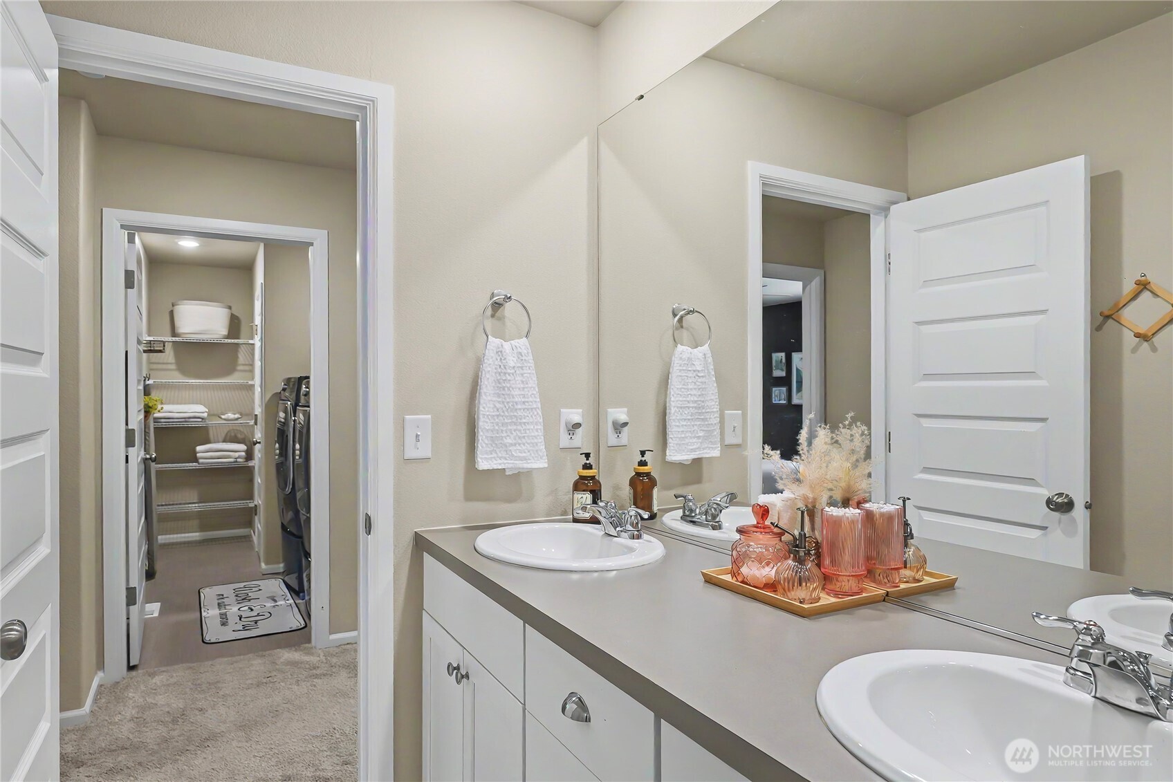 1230 Baker Heights Loop , Bremerton, WA 98312