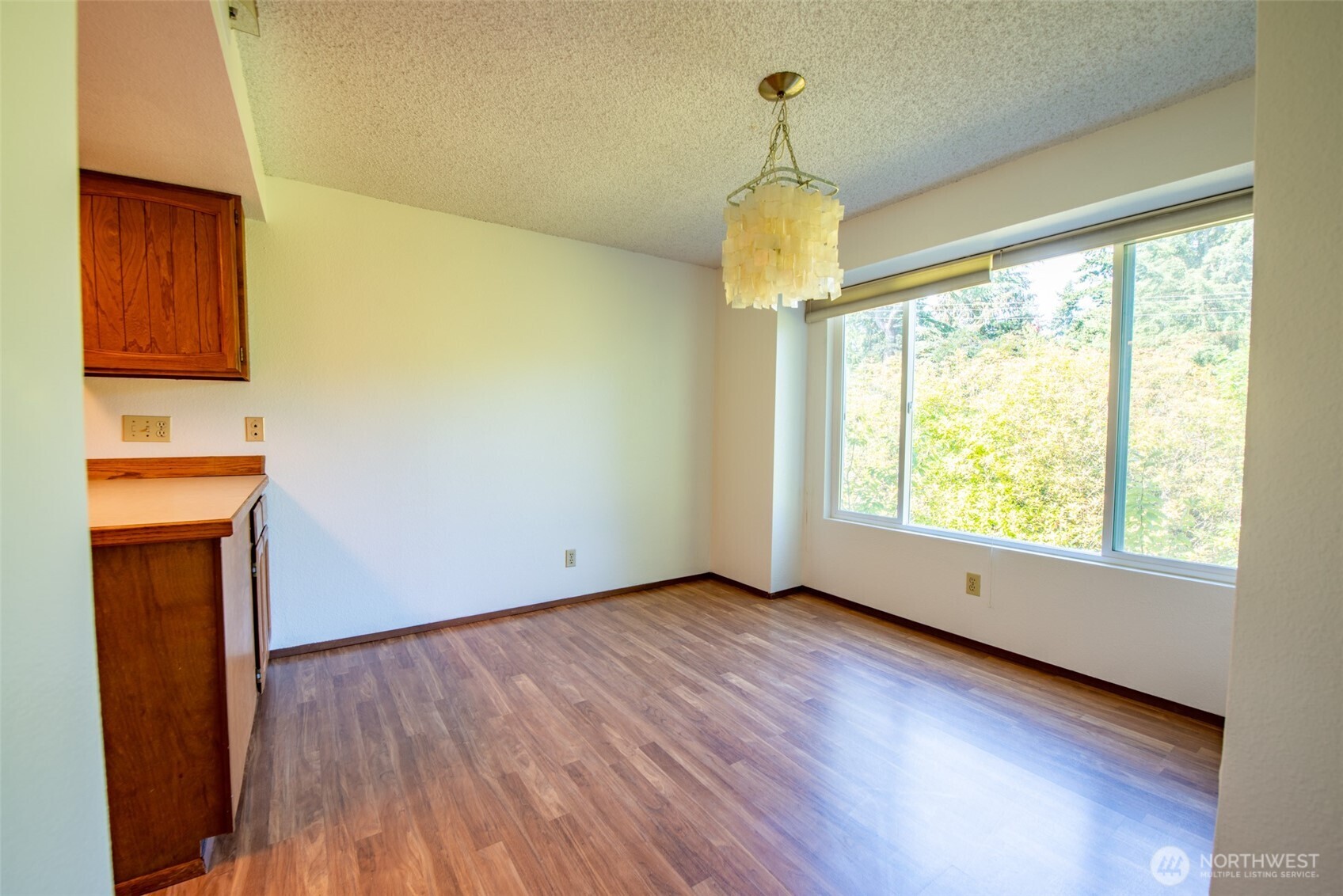 17417 Ashworth Avenue N #303, Shoreline, WA 98133-5463