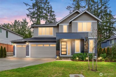 6563 SE 8th Place , Renton, WA 98059