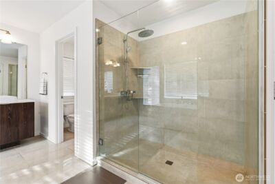 6563 SE 8th Place , Renton, WA 98059 - Photo 26