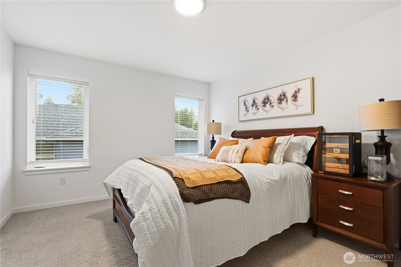 6563 SE 8th Place , Renton, WA 98059