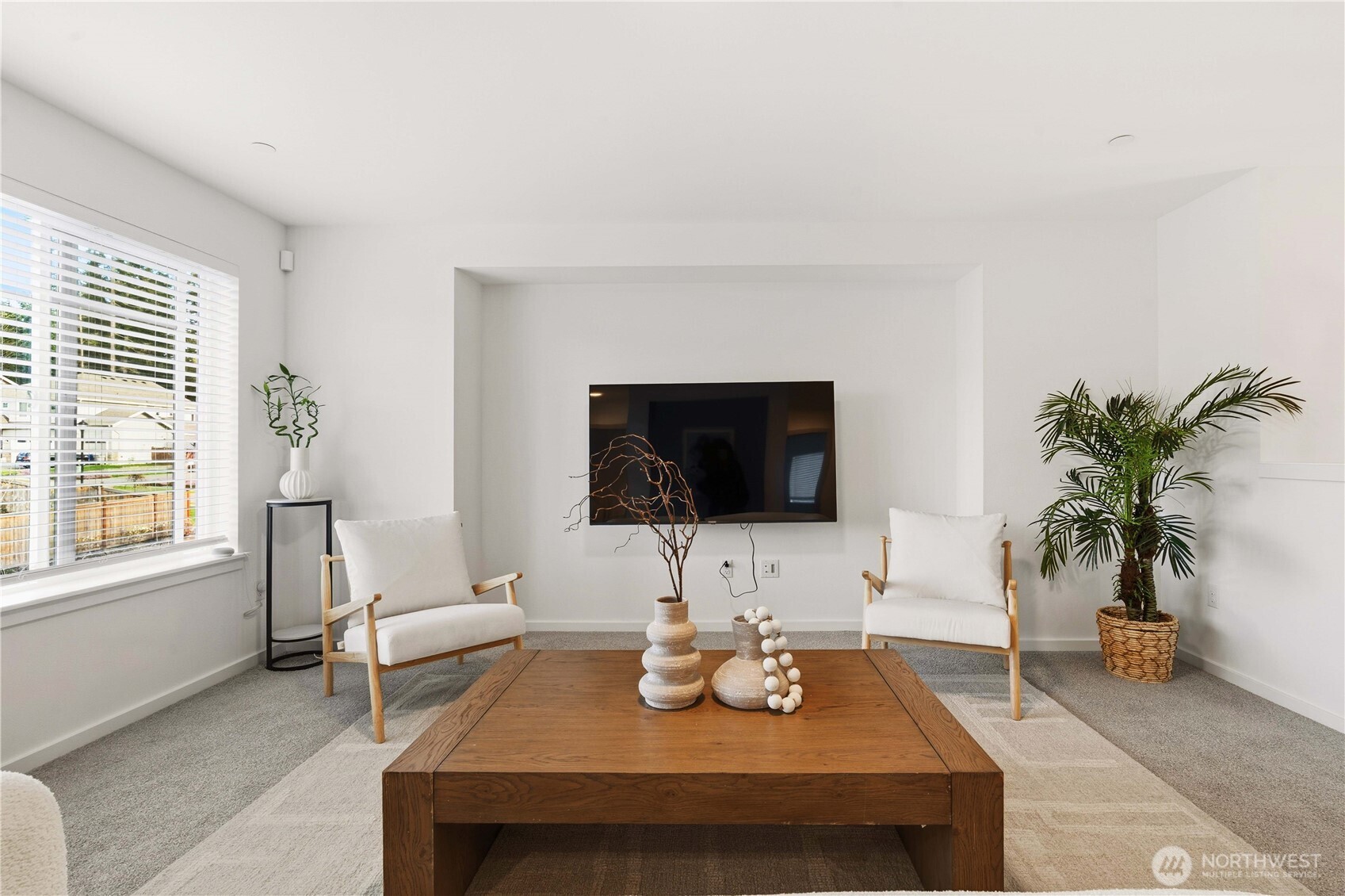 6563 SE 8th Place , Renton, WA 98059